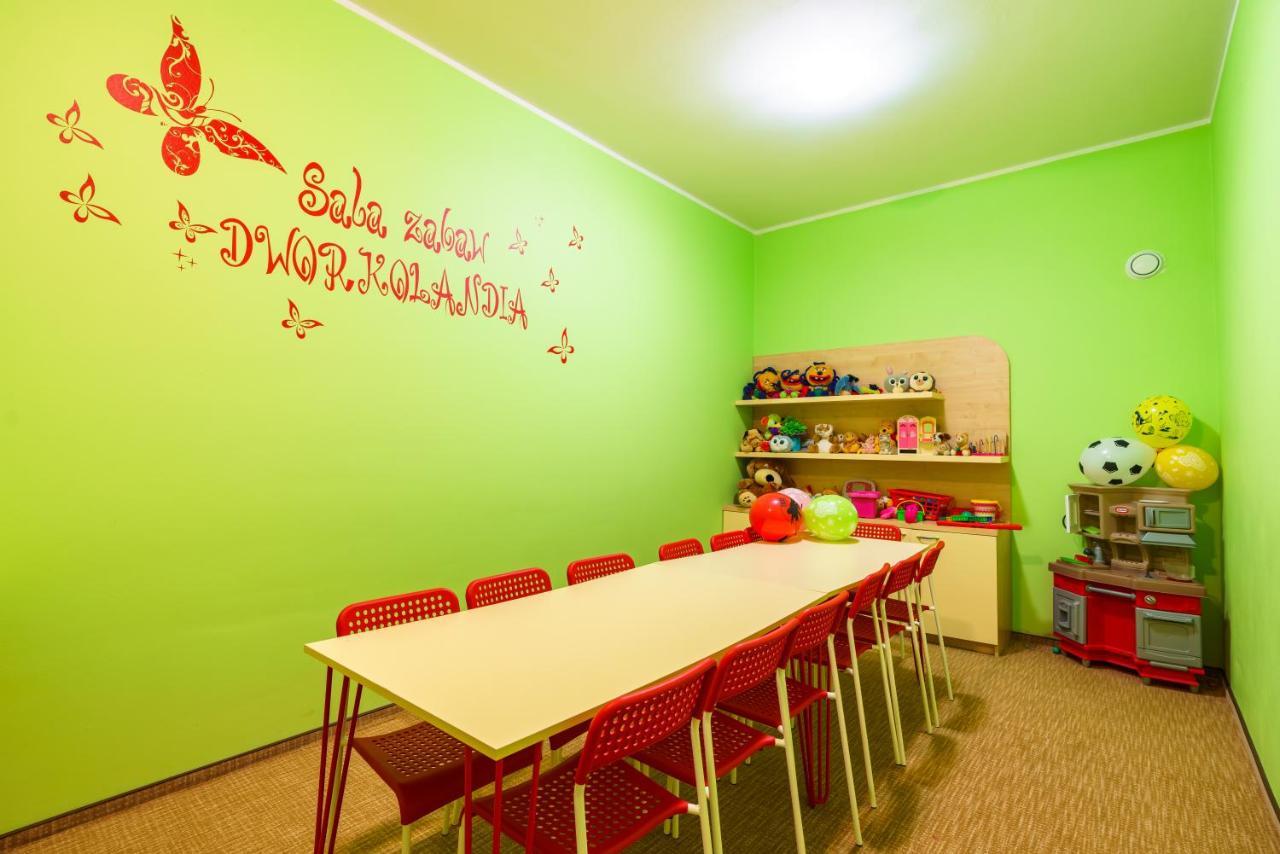 Dworek Nad Stawem & Laznia Piwna Ostrow Mazowiecka Ngoại thất bức ảnh