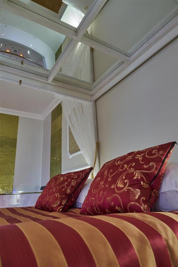 Dworek Nad Stawem & Laznia Piwna Ostrow Mazowiecka Ngoại thất bức ảnh