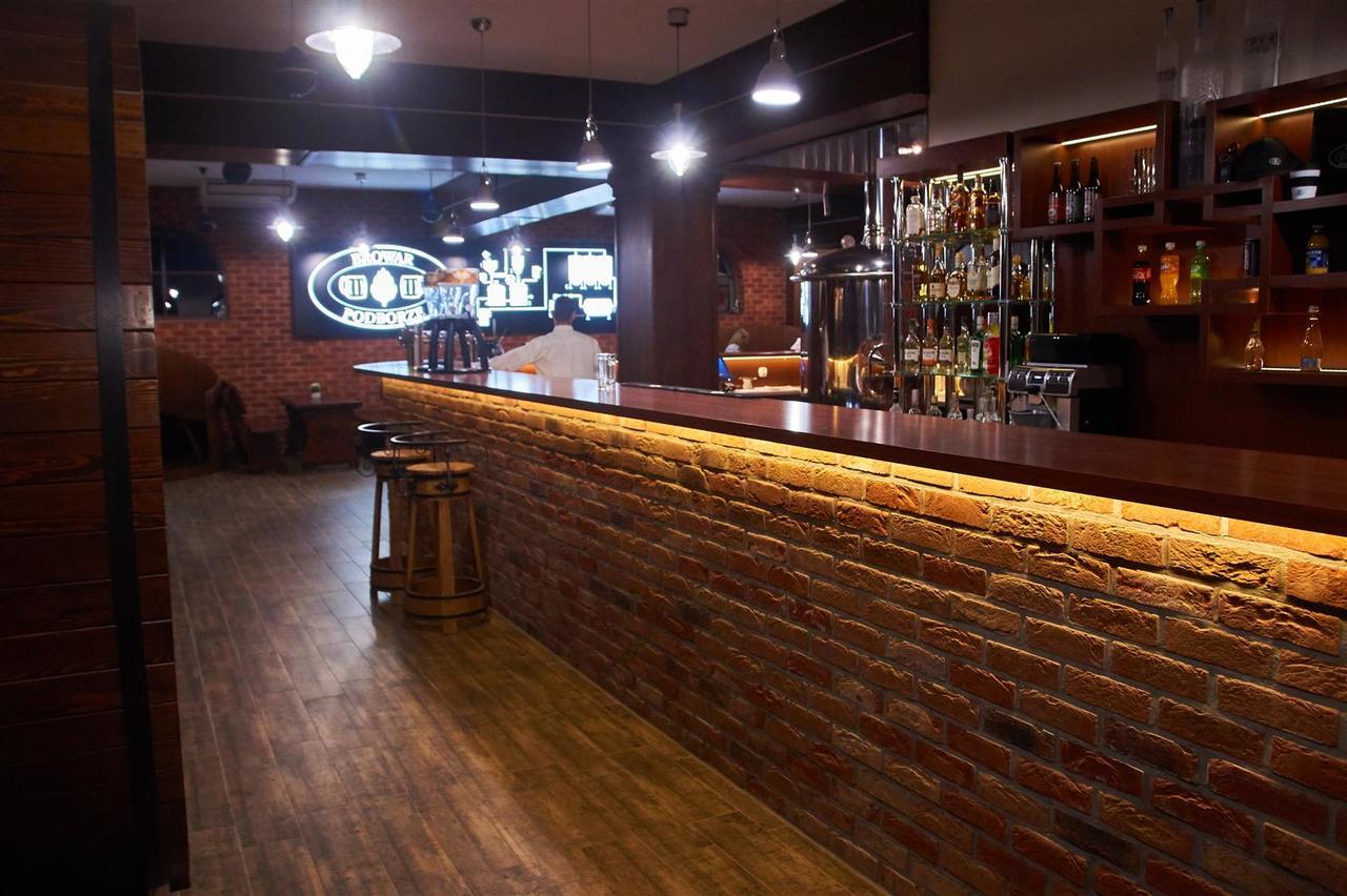 Dworek Nad Stawem & Laznia Piwna Ostrow Mazowiecka Ngoại thất bức ảnh